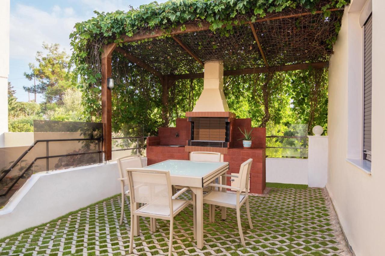 קאלאתאס Villa Krini מראה חיצוני תמונה